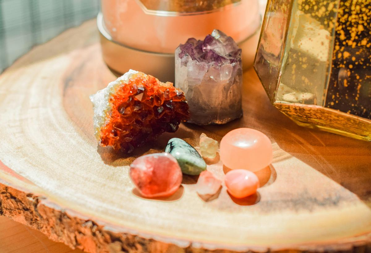 crystals-healing.jpg